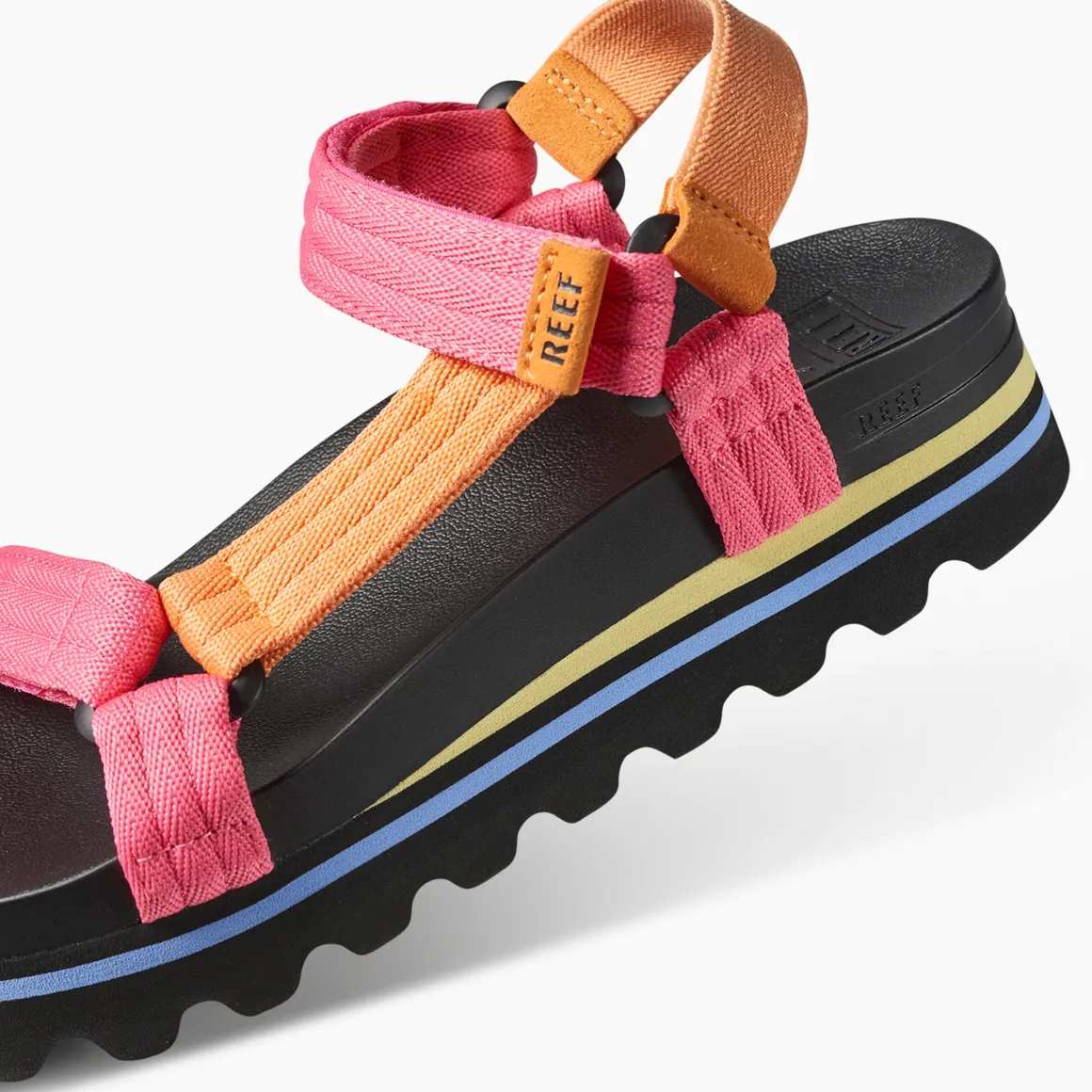 REEF Cushion Rem Hi | Women Sandals