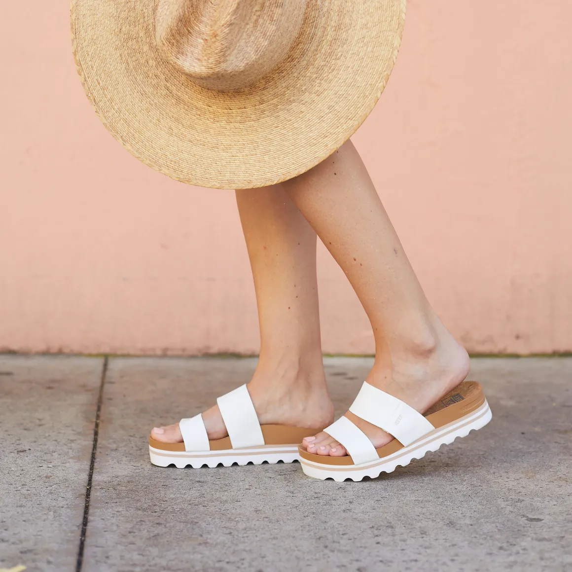 REEF Cushion Vista Hi | Women Slides | Sandals